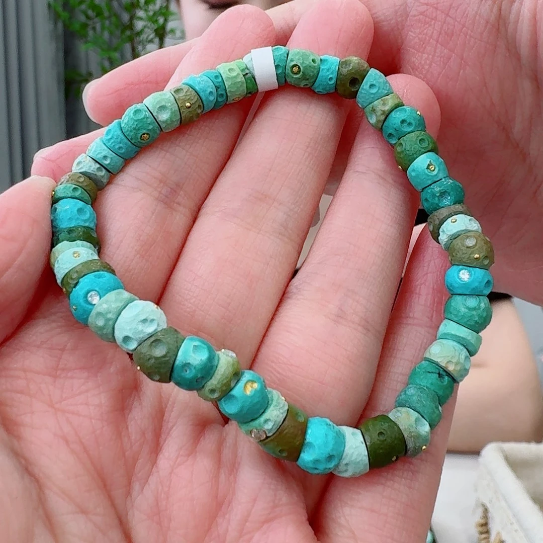 未镶嵌绿松石珠宝奇石