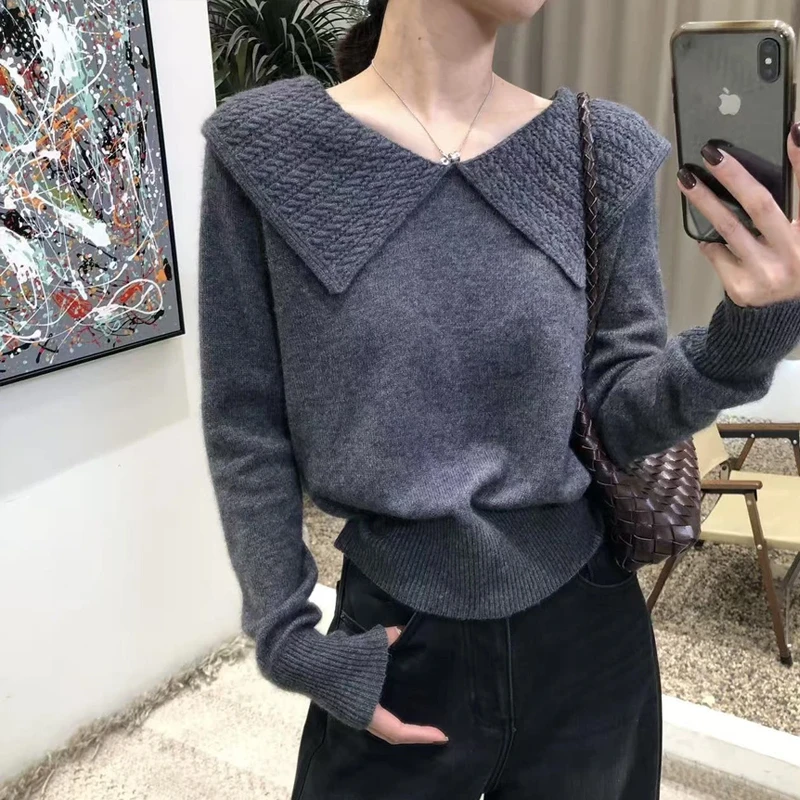 韩系复古俏皮2025时尚气质显瘦翻领毛衣百搭针织慵懒风上衣女气质