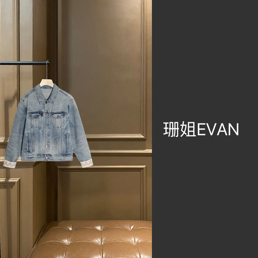 y166  袖口印花牛仔外套