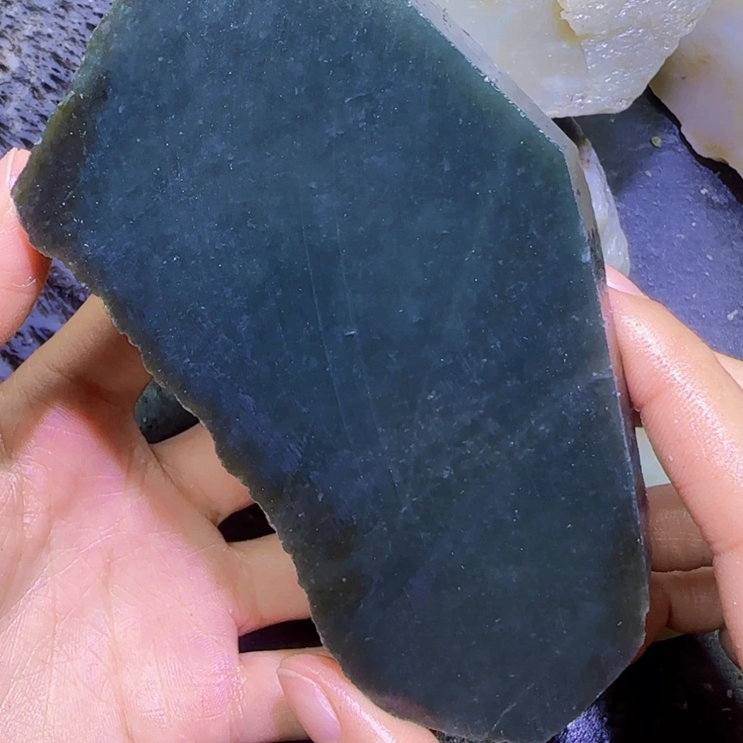 和田玉未镶嵌珠宝半成品