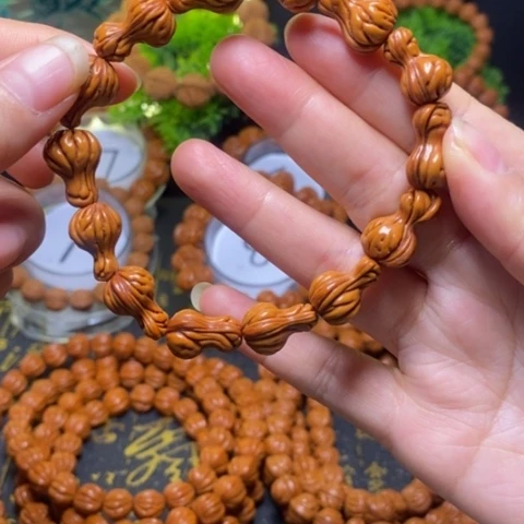 【闪购商品】手串桃核