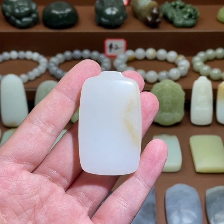 ～***～和田玉未镶嵌颈饰