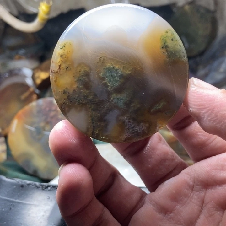 定制玛瑙兔*妹定制产品不退换