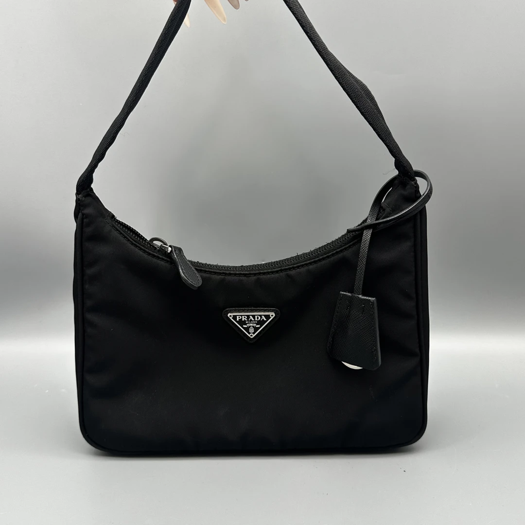 95新 Prada/普拉达 Prada普拉达黑色尼龙hobo腋下包 9278