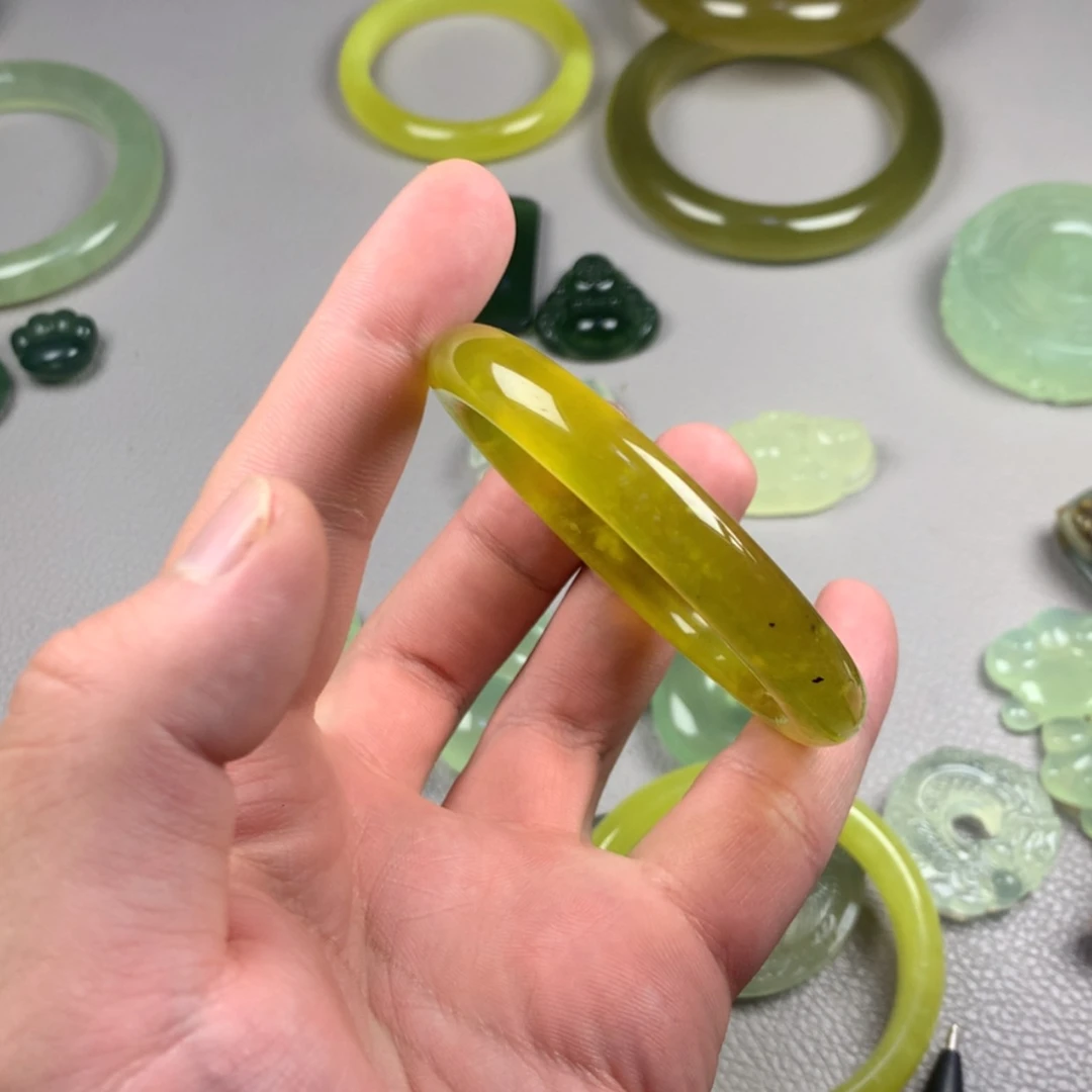 【闪购商品】蛇纹石玉未镶嵌岫玉54