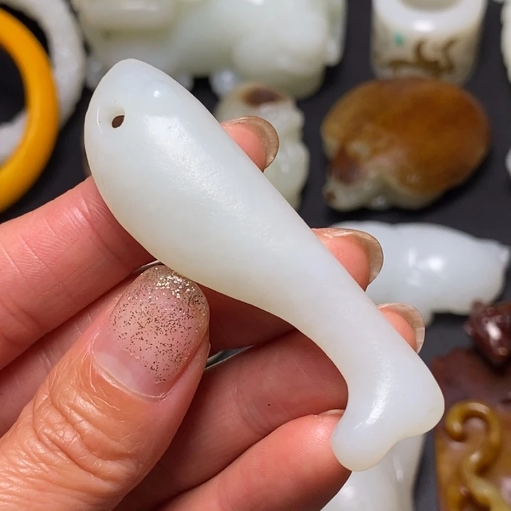 和田玉未镶嵌挂件