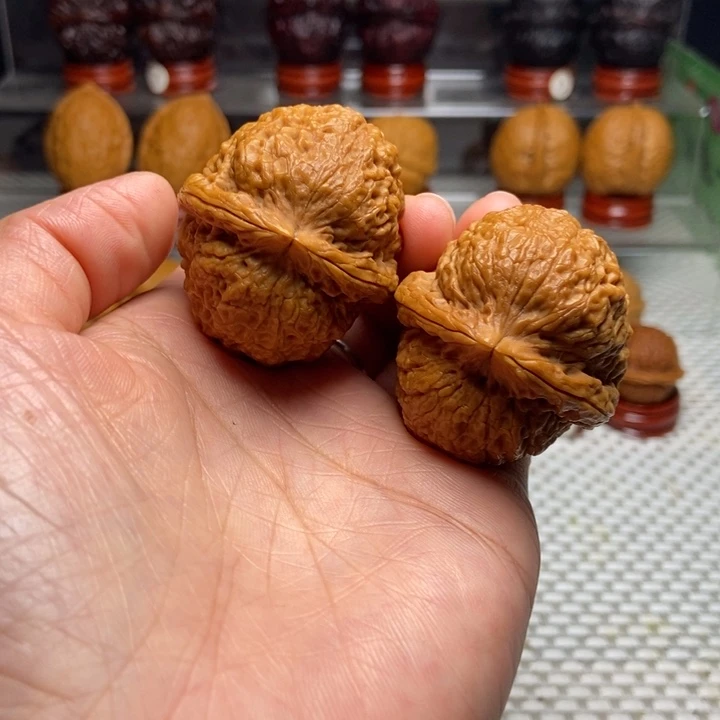 把件文玩核桃9麒麟铁狮子
