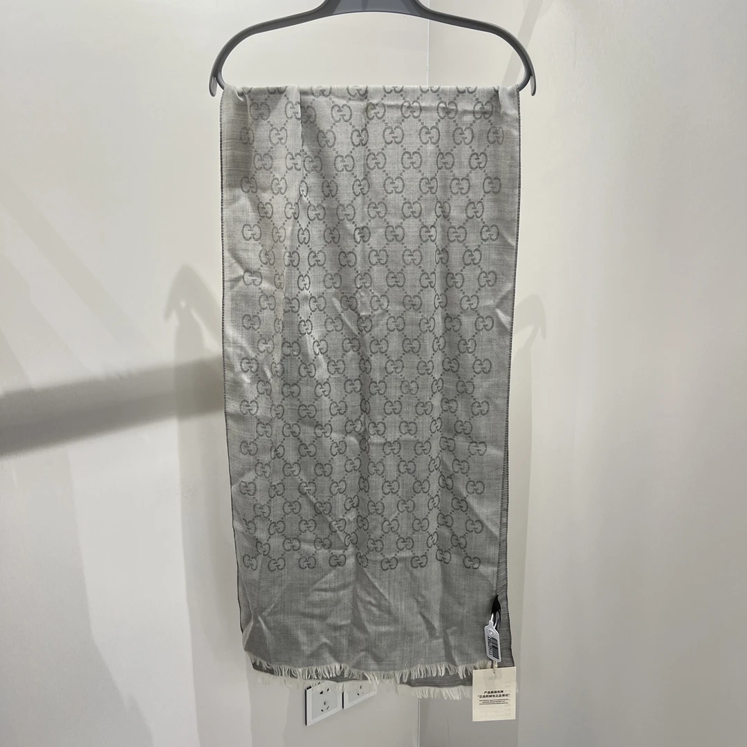 99新 GUCCI/古驰 2cc209/真丝印花流苏双g logo 真丝