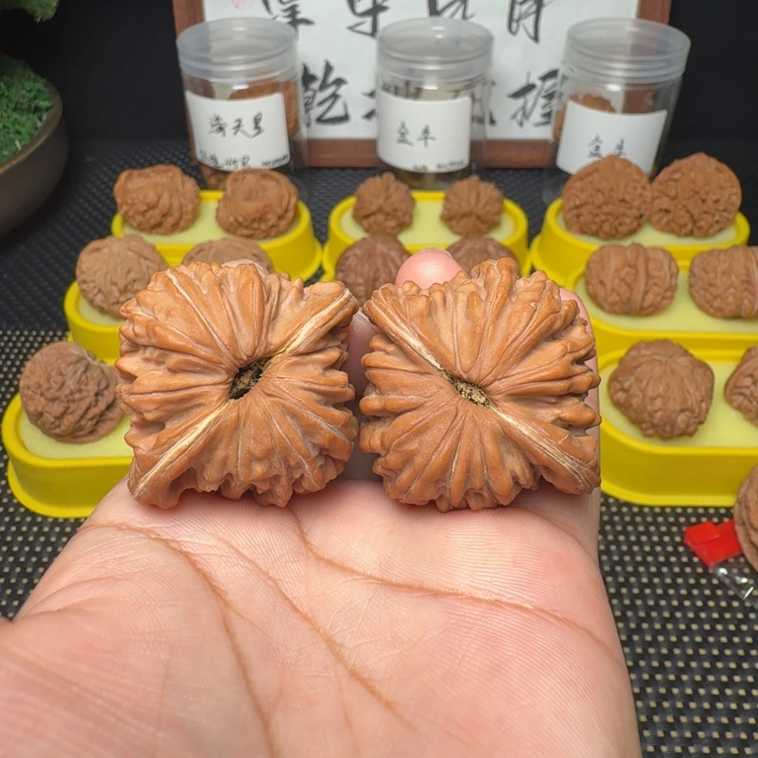 文玩核桃把件43蓟县红皮楼