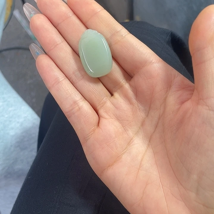 颈饰未镶嵌和田玉无事牌冰白晴19乘30不退不换