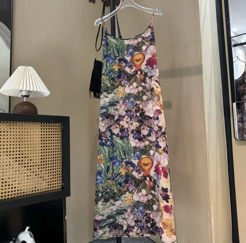 夏季新款高级感花色吊带A字连衣裙女时尚好看