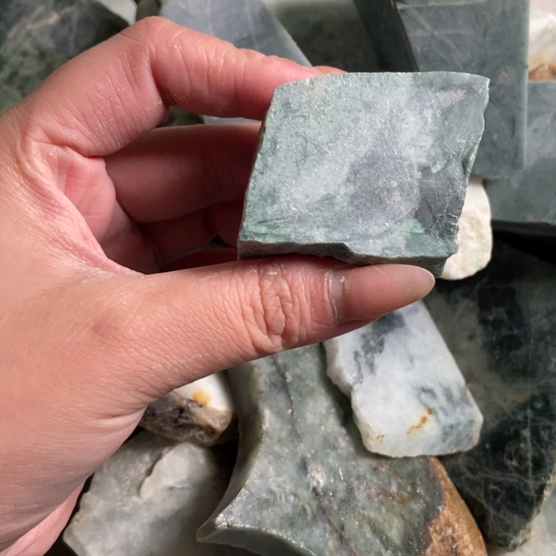 翡翠未镶嵌挂件天然翡翠