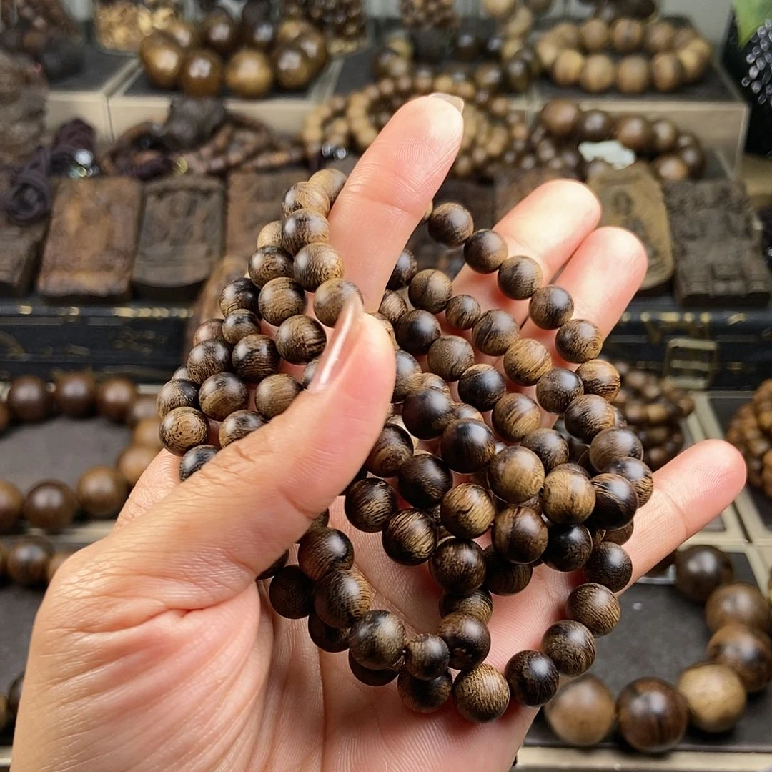 沉香手串禁***蝶越南芽庄白虎斑留疤