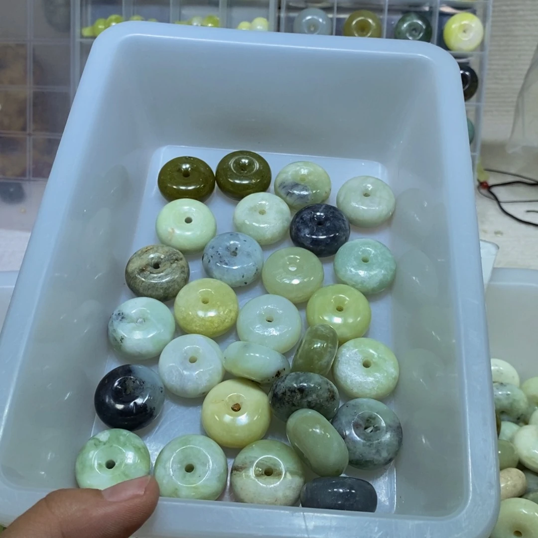 蛇纹石玉未镶嵌毛衣链19