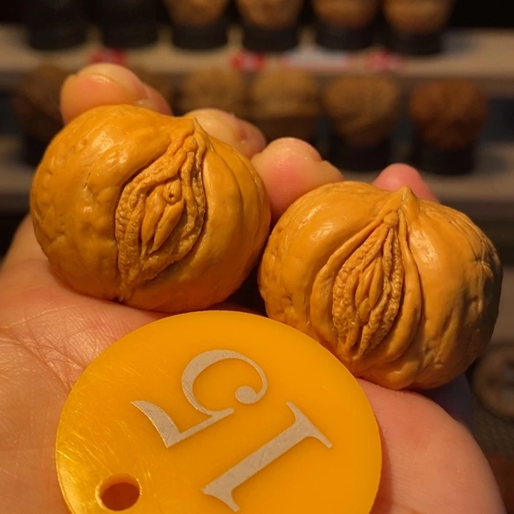 我***手铁核桃生命元32尺寸