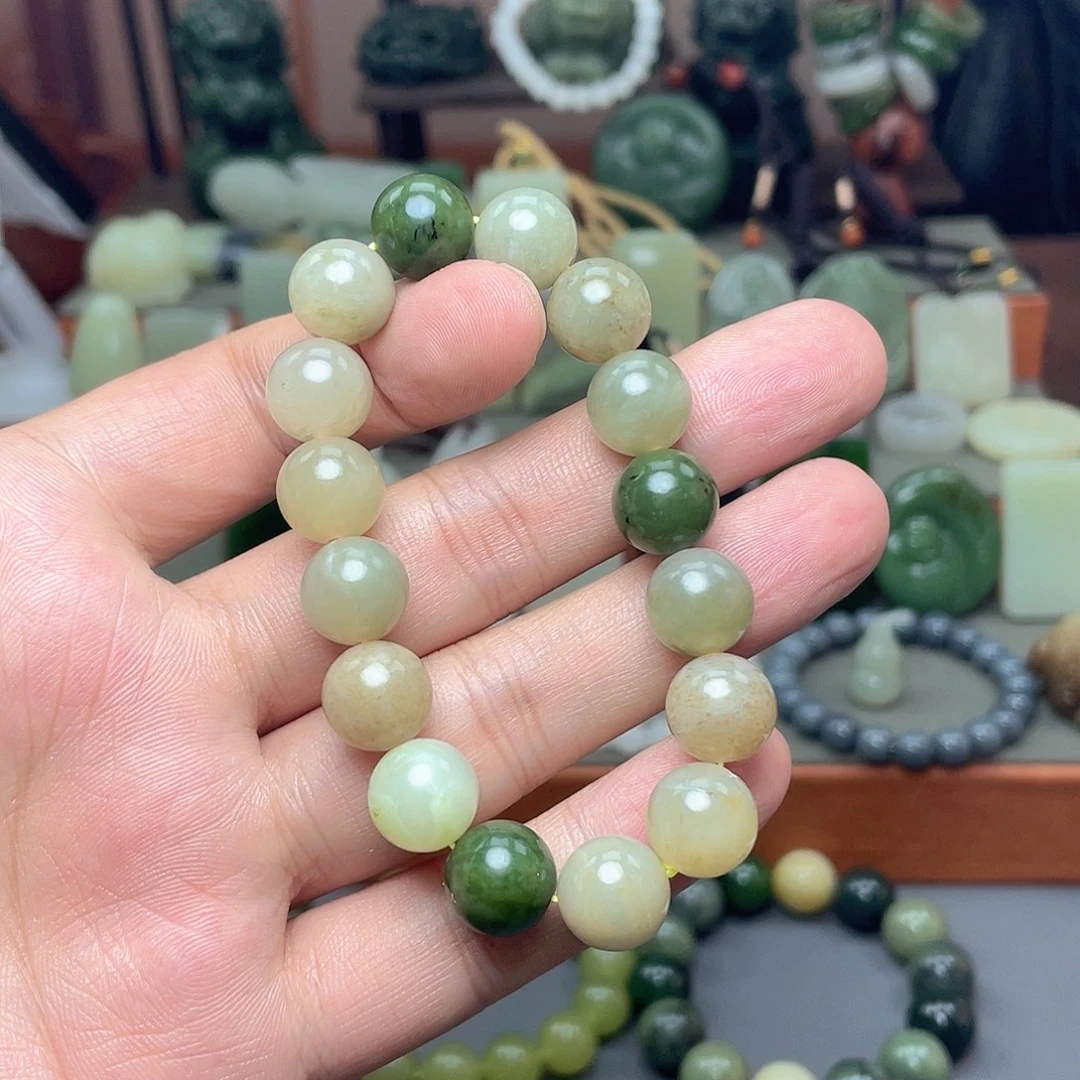 和田玉未镶嵌手链