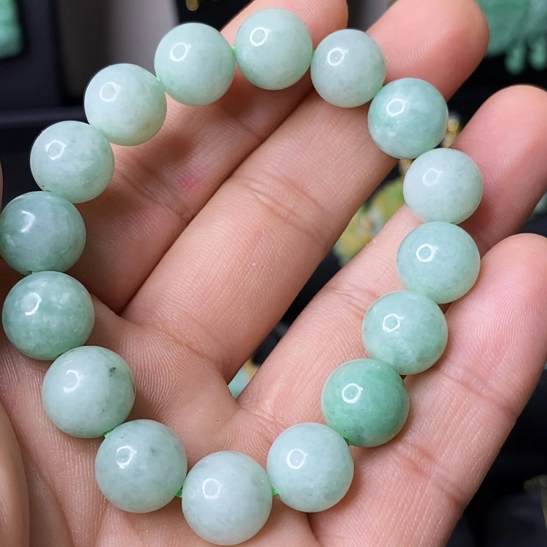 颈饰未镶嵌翡翠手链