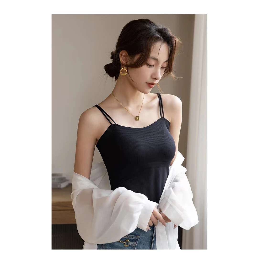 【小莉】夏季清爽舒适一体式吊带背心百搭时尚打底美背