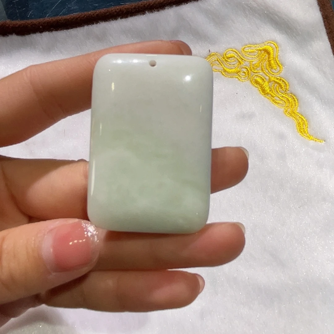 眼***景蓝田玉（蛇纹石化大理石玉）颈饰未镶嵌