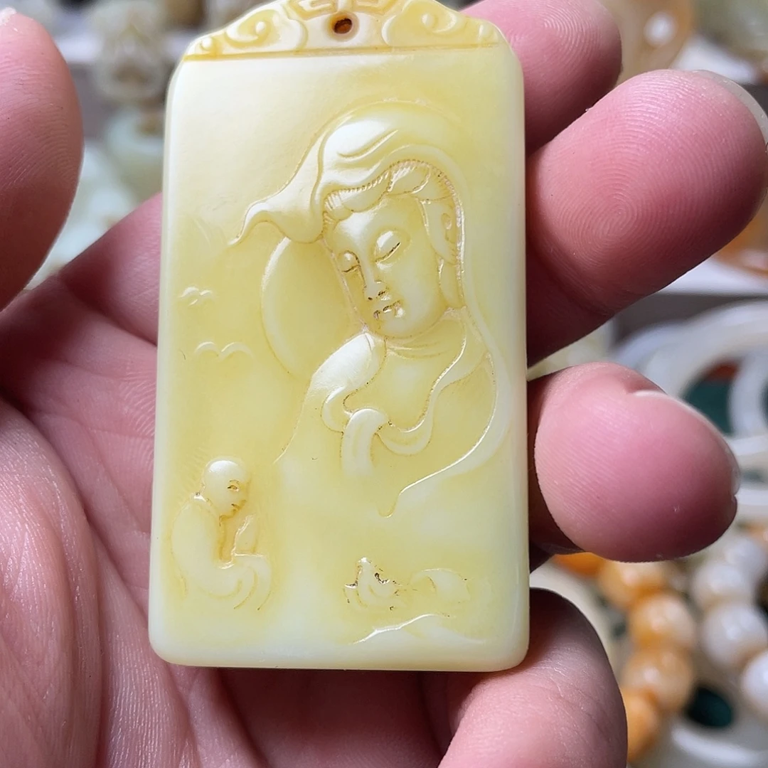 皇***勒颈饰未镶嵌和田玉