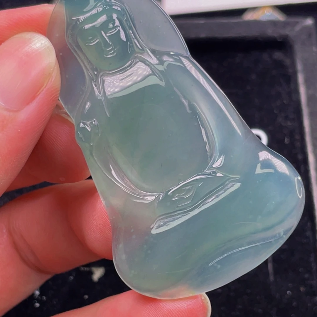 翡翠未镶嵌颈饰5，