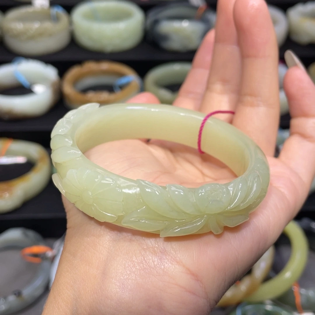 未镶嵌手镯和田玉48