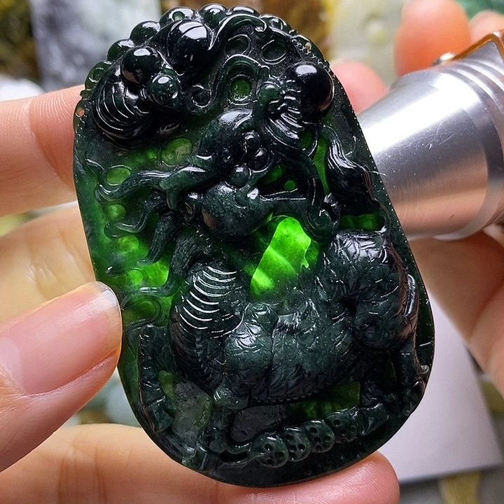 定制翡翠未镶嵌毛货