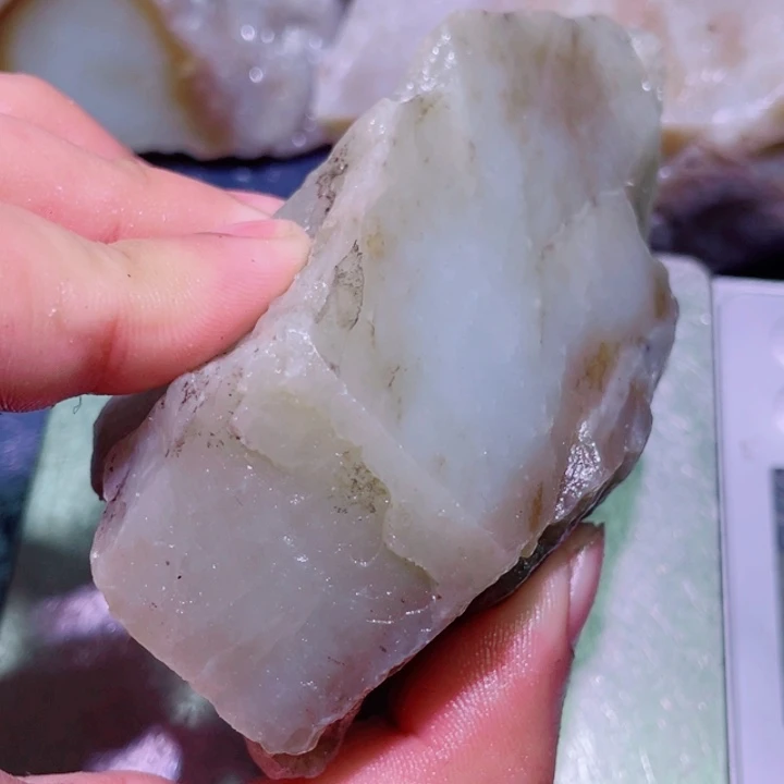 和田玉（糖玉）未镶嵌珠宝半成品
