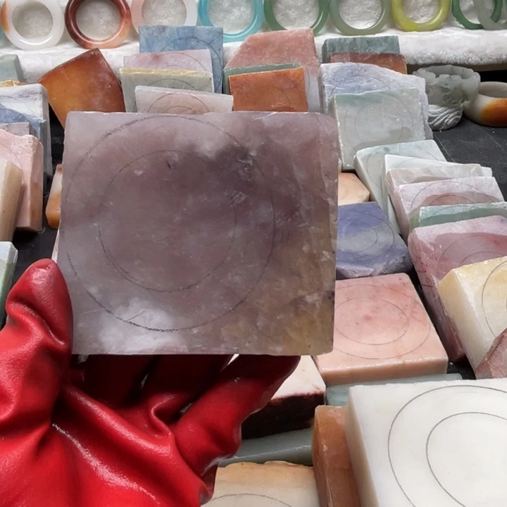 石英质玉未镶嵌定制