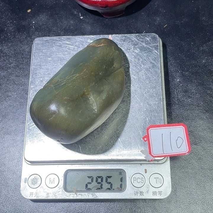 和田玉未镶嵌颈饰110