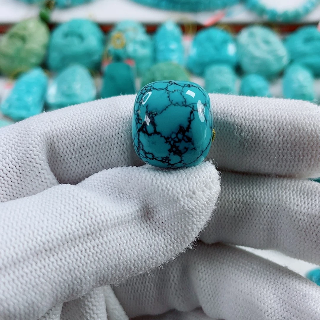 绿松石未镶嵌车挂