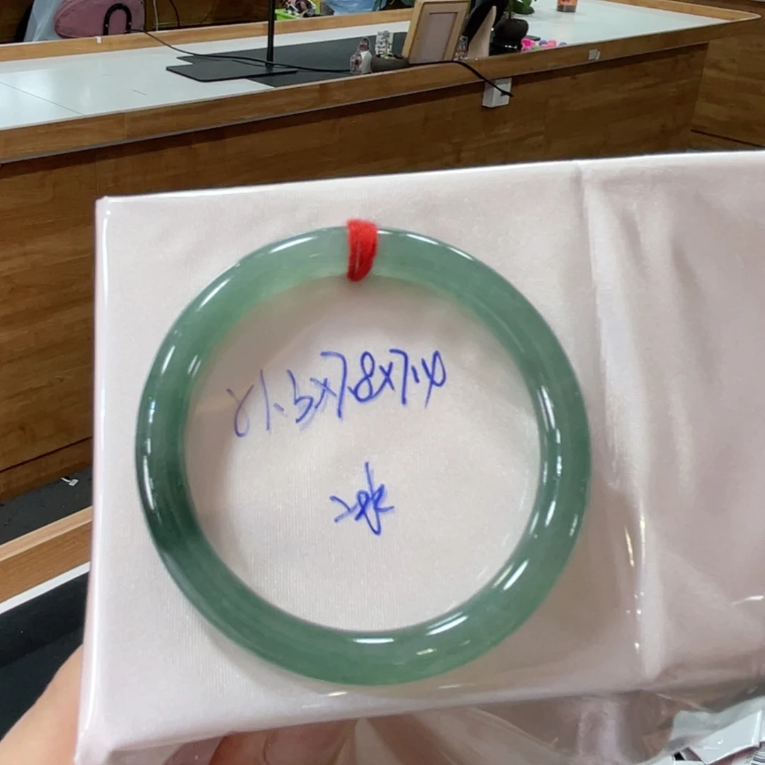 未镶嵌手镯翡翠翡翠
