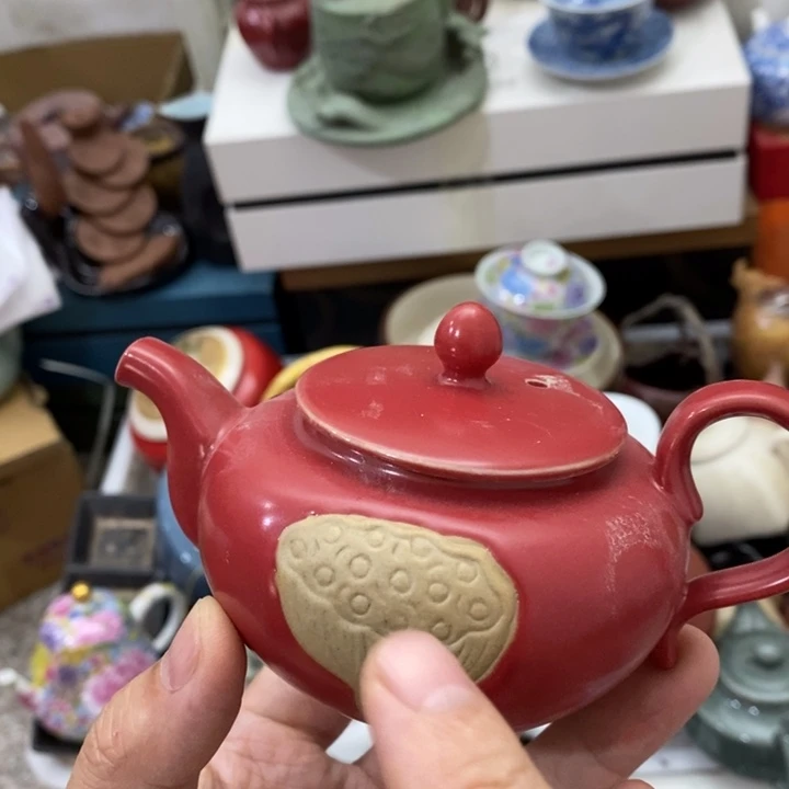 陶瓷艺术品及陶瓷壶壶