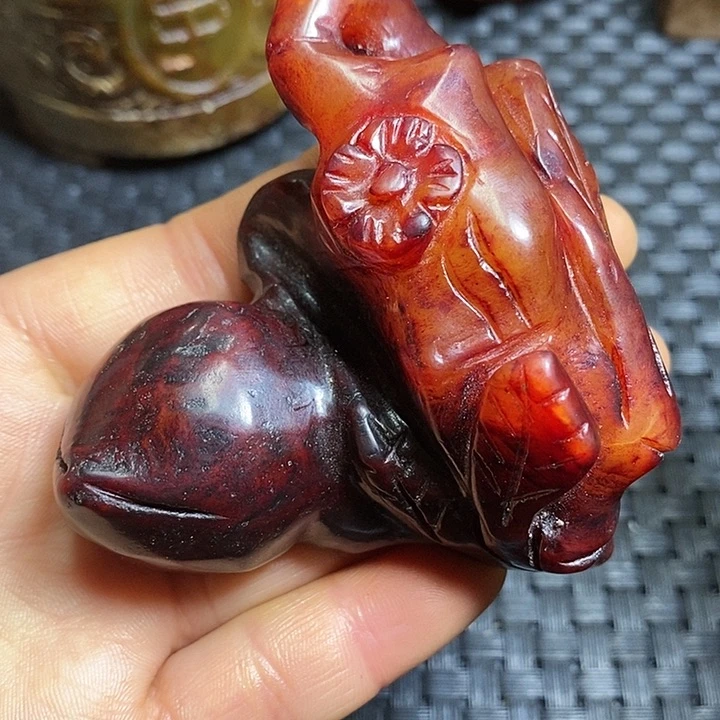 紫金钵盂菩提吊坠