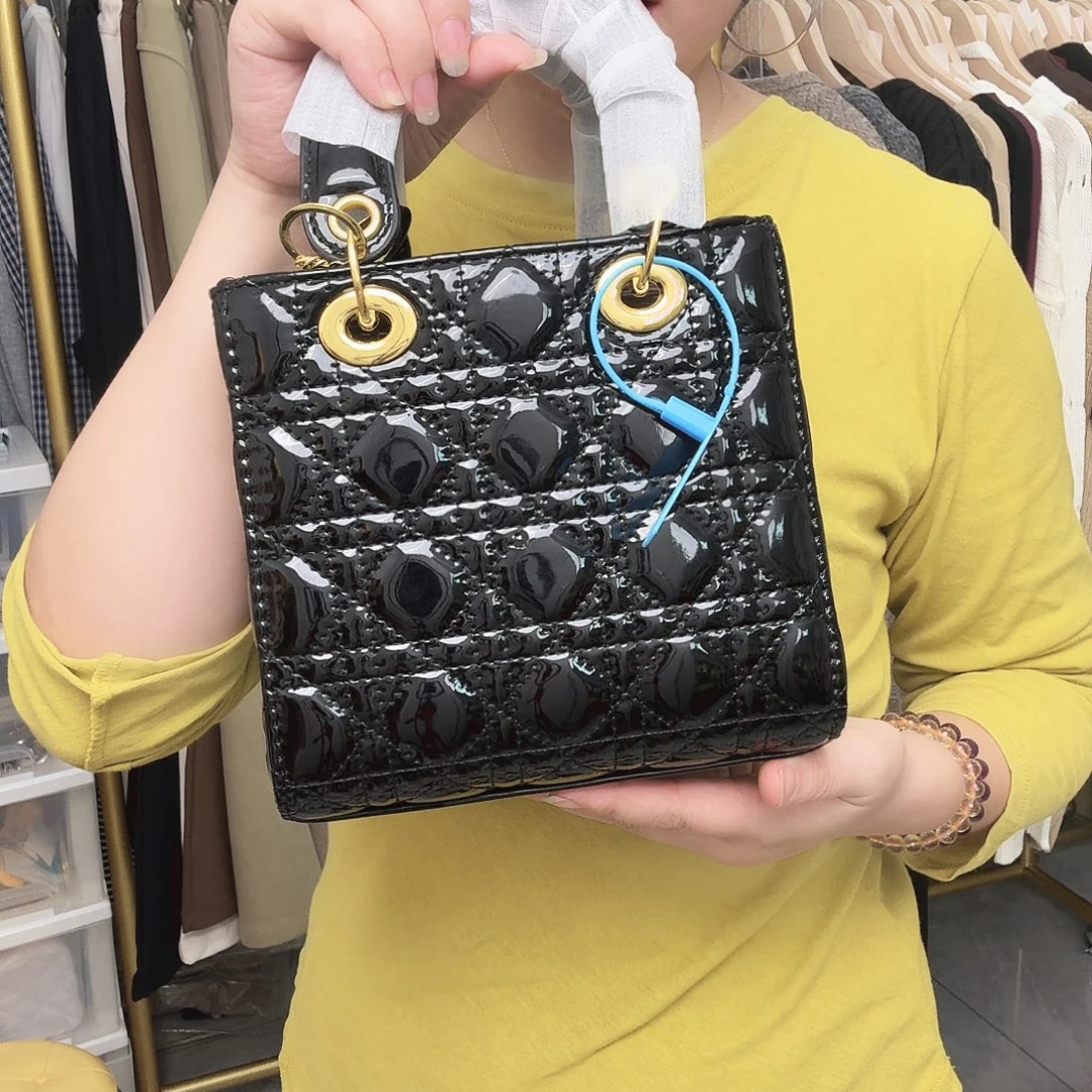 定制黑色亮面包包不退不换15