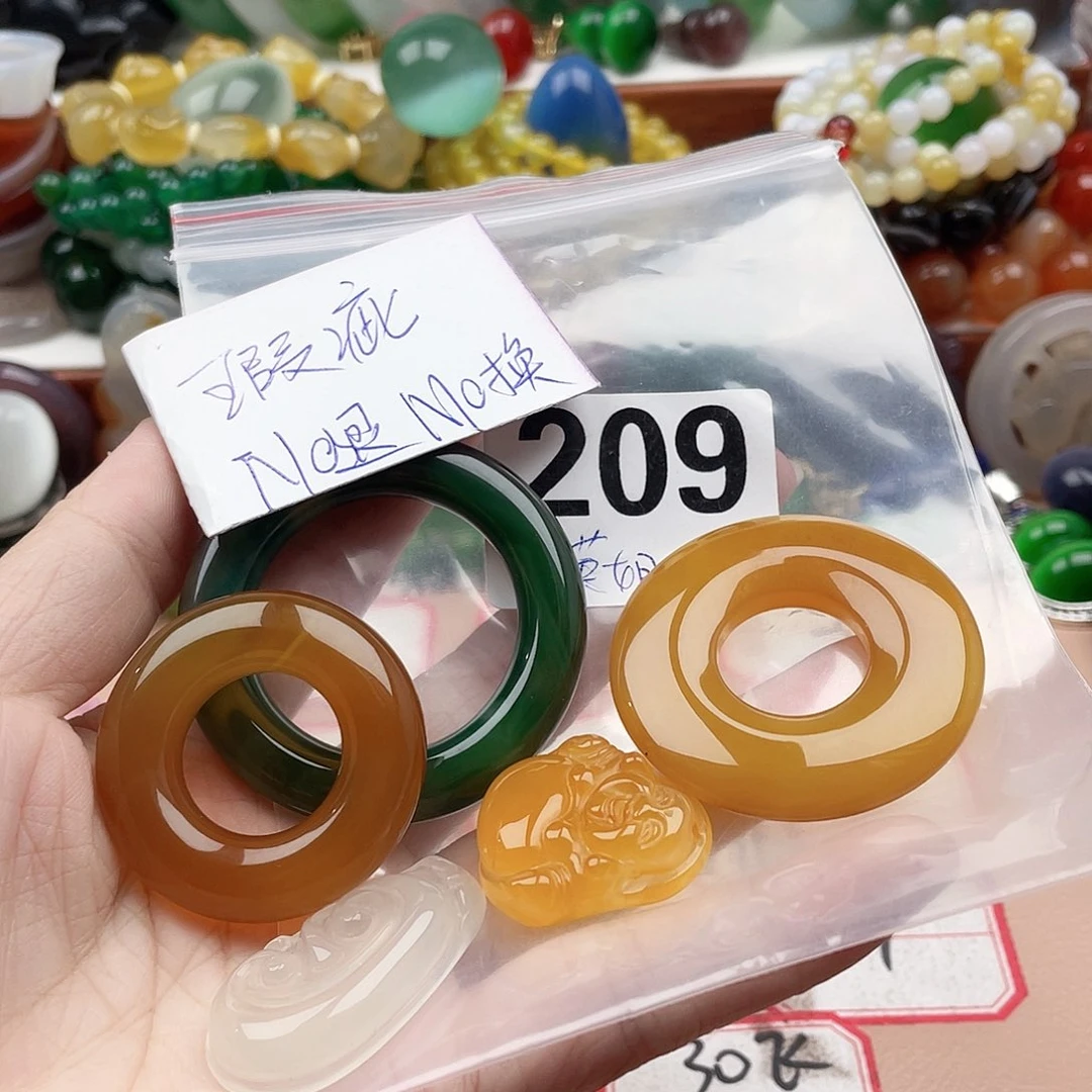 合金颈饰玛瑙/玉髓珊