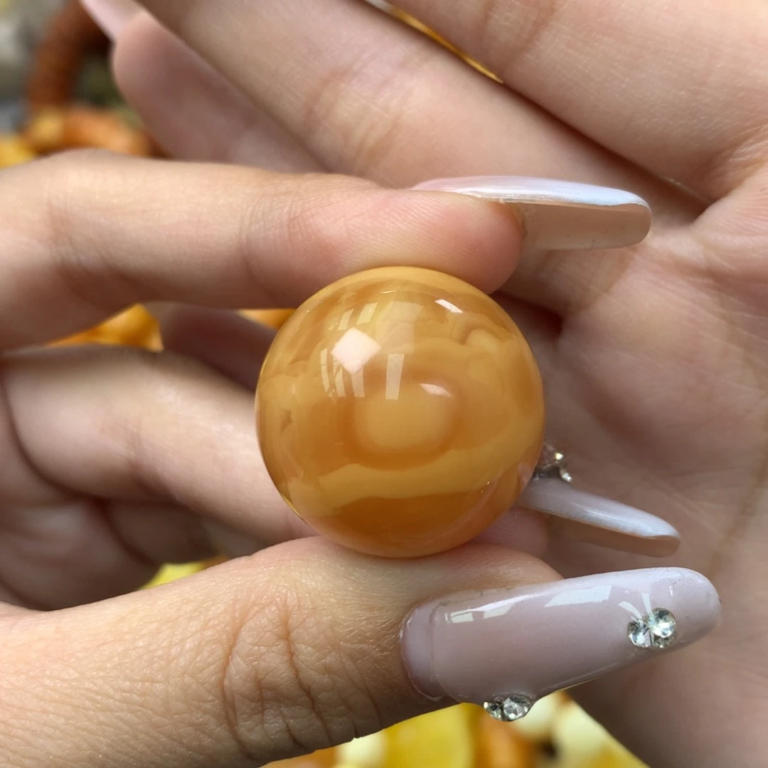 琥珀未镶嵌珠宝奇石24