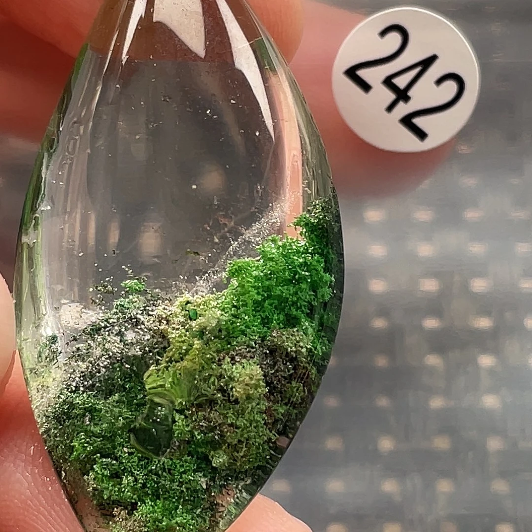 用***0水晶未镶嵌颈饰天然