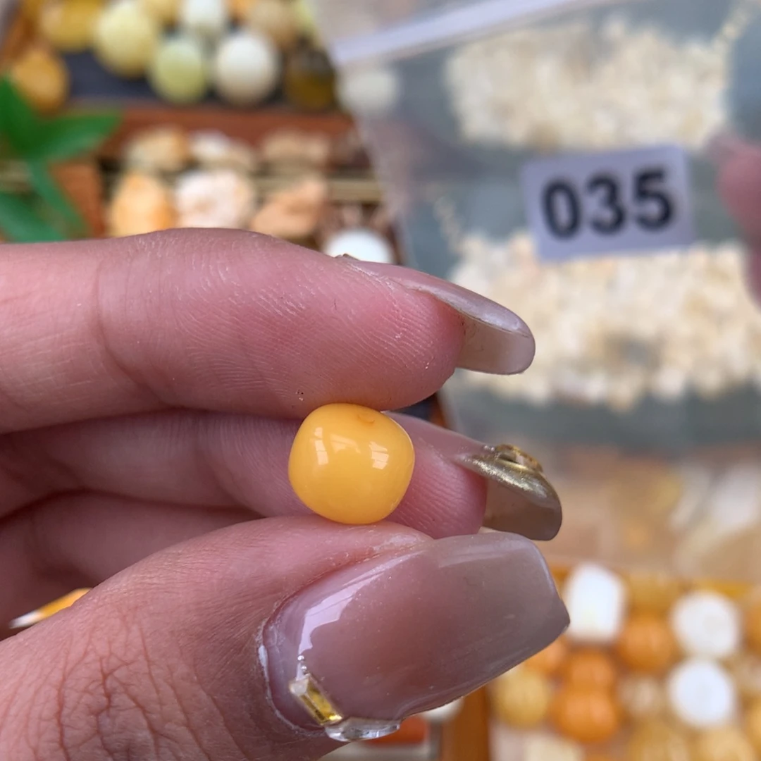琥珀珠宝奇石未镶嵌8.6