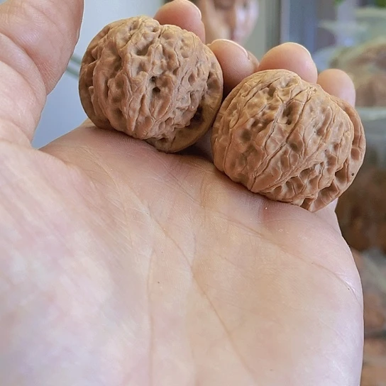 【闪购商品】把件文玩核桃35闷尖石墩小众