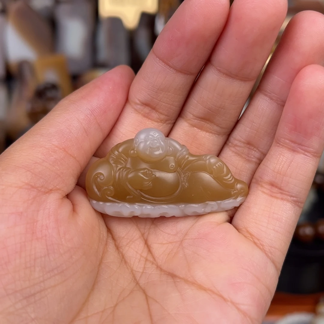 和田玉（糖玉）未镶嵌颈饰