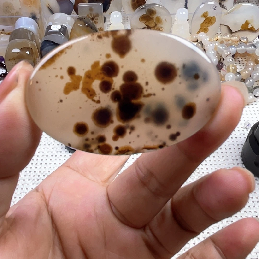 玛瑙/玉髓未镶嵌颈饰