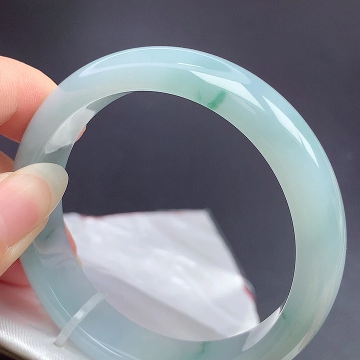 翡翠未镶嵌手镯54.8圈口