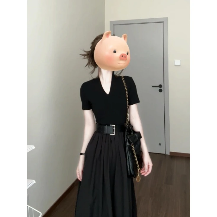 法式赫本风V领黑色短袖连衣裙女时尚高级感礼服裙气质收腰长裙子