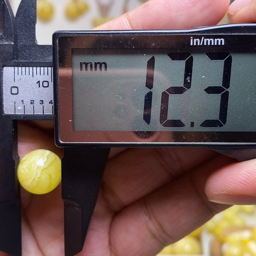 裸石琥珀未镶嵌1**9蜜蜡圆珠