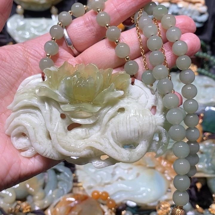 岫玉毛衣链未镶嵌