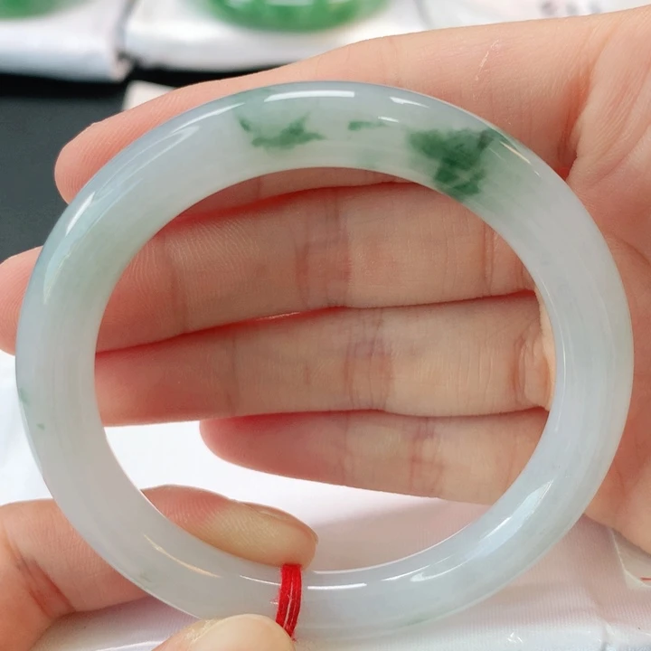 未镶嵌手镯翡翠翡翠手镯52圆