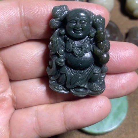 和田玉未镶嵌挂件