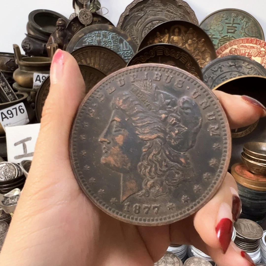金属复古风格摆件