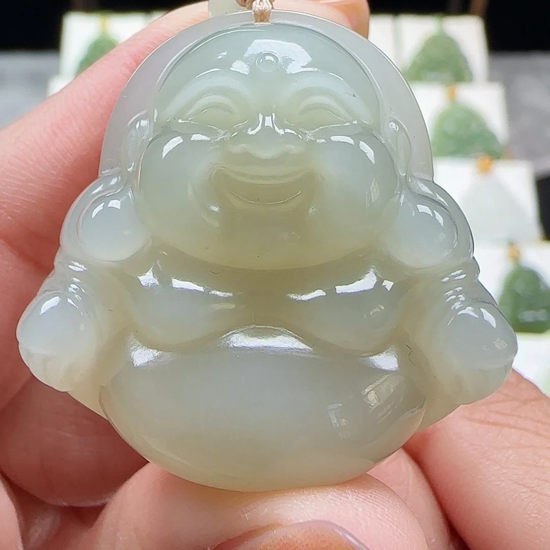 和田玉未镶嵌吊坠(赠链)